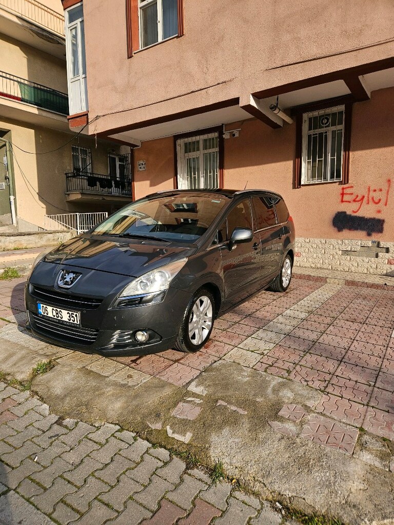 5008 2011 model euro 5 motor - 12