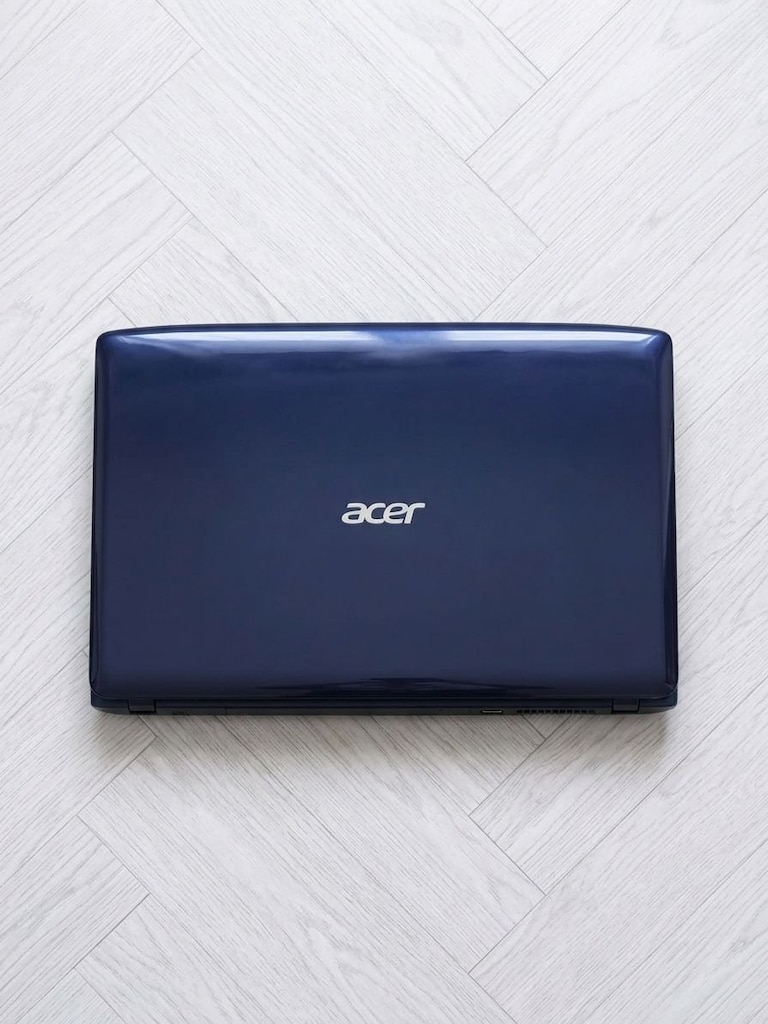 Acer Laptop / 4 GB RAM / 1 GB Ekran Kartı / Şarj Aletli / 128 GB - 2