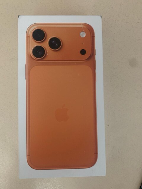 kutu açılmamış sıfır Türkiye garantili iPhone 17 pro max 256 GB turunc
