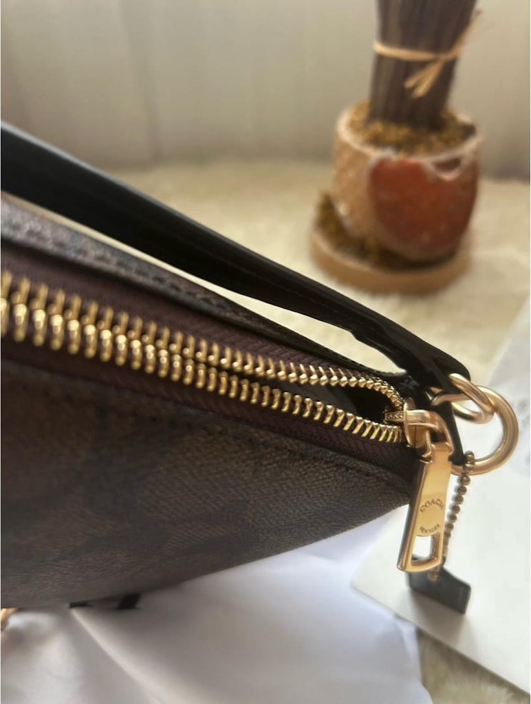 TOP HANDLE POUCH IN SIGNATURE Acı Kahve - 12