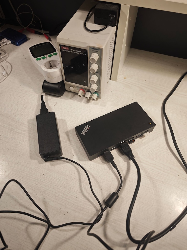 THİNKPAD Universal Type C dock 40AY Model - 2