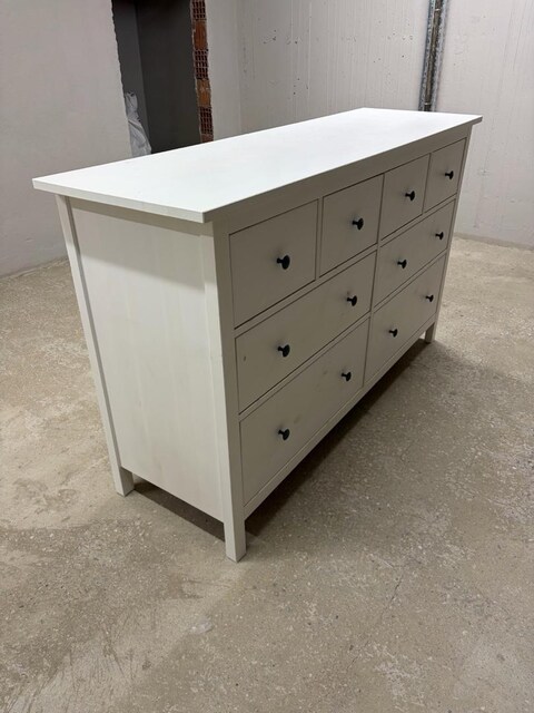 İkea Hemnes Şifonyer 8 çekmeceli 160x95 cm