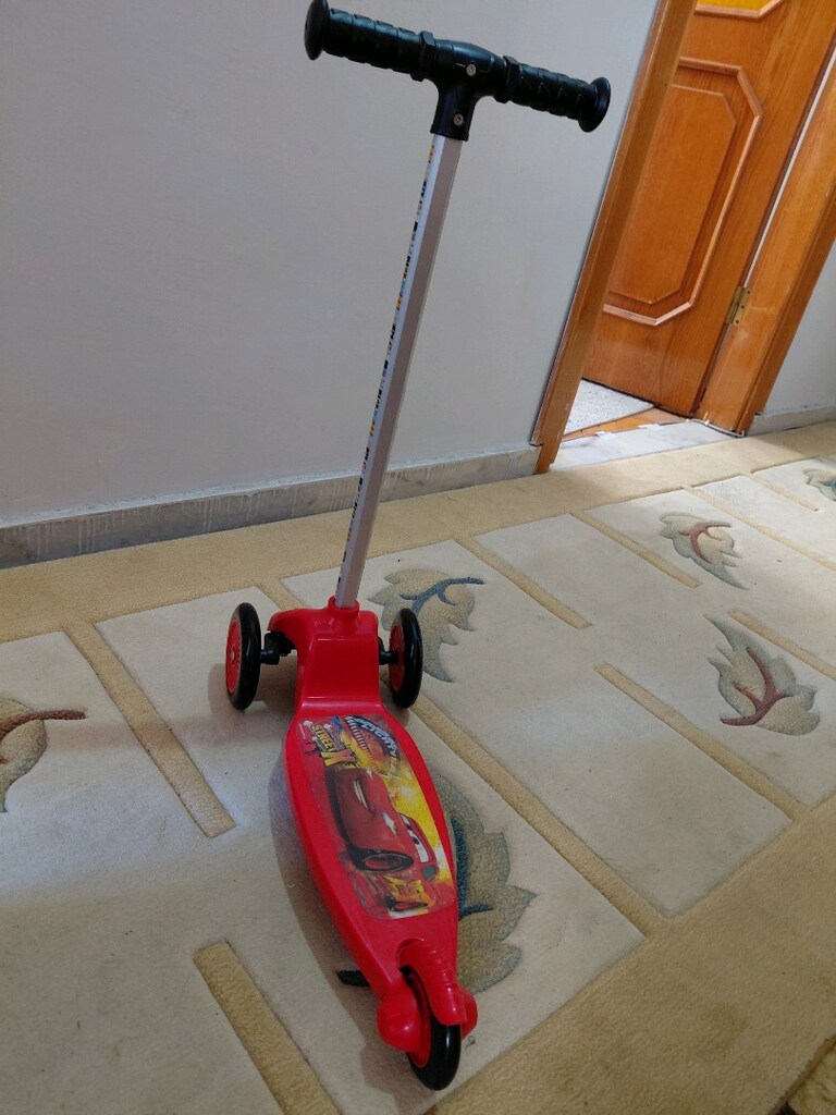 disney cars scooter - 5