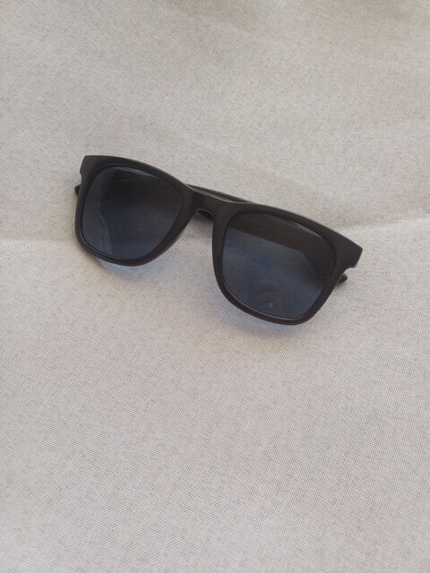 Tommy Hilfiger Wayfarer style men's sunglasses/ güneş gözlüğü