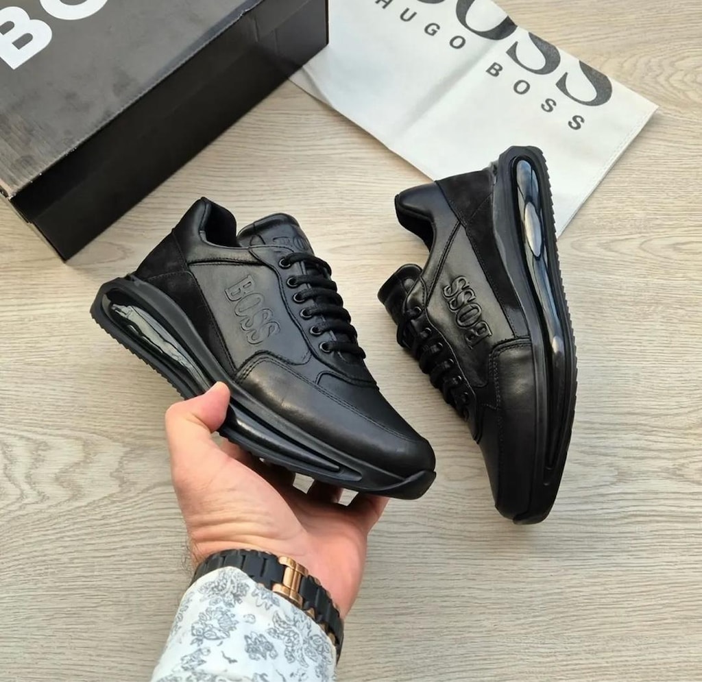 Prada bot - 16
