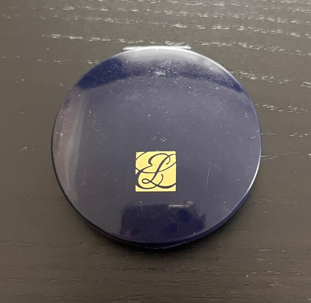 Estee Lauder Pudra