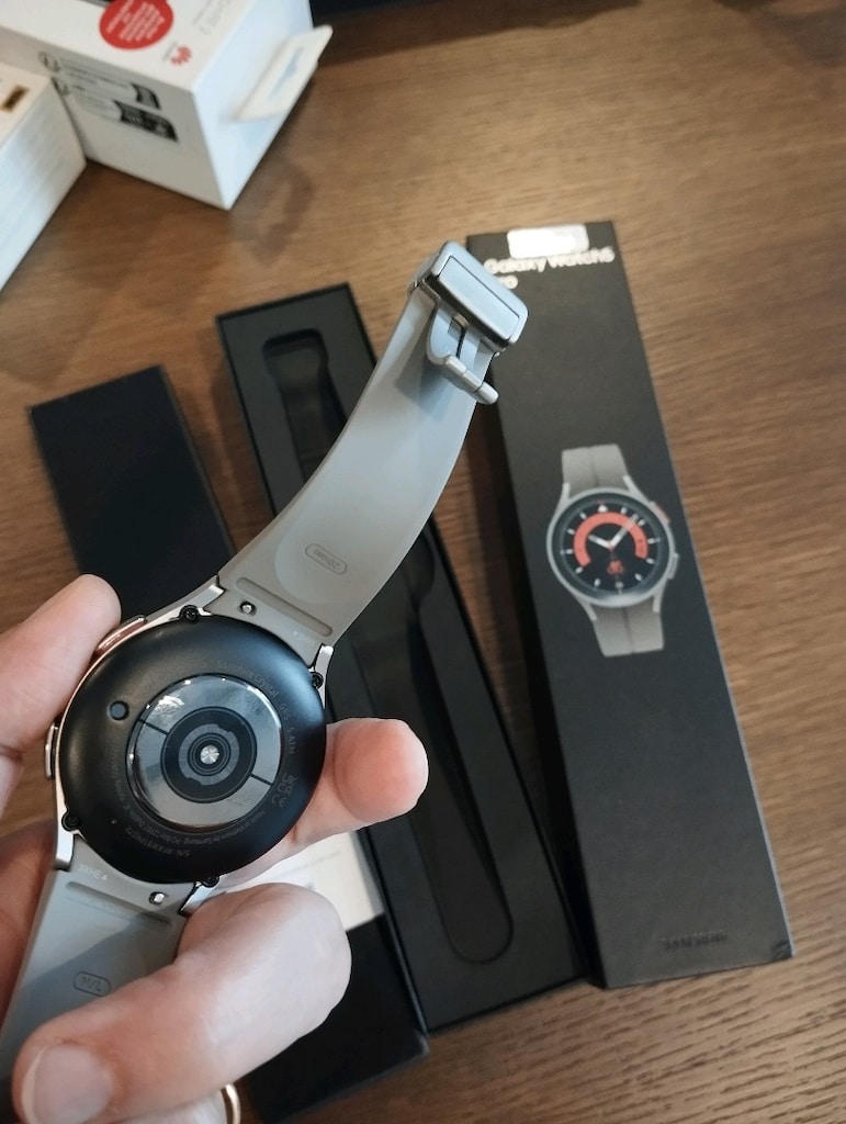 Samsung Galaxy Watch5 Pro - 2