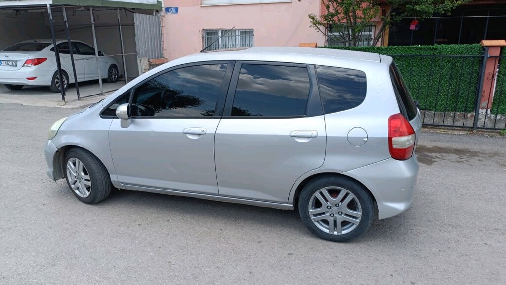 218 BİN KM OTOMATİK HONDA JAZZ - 2