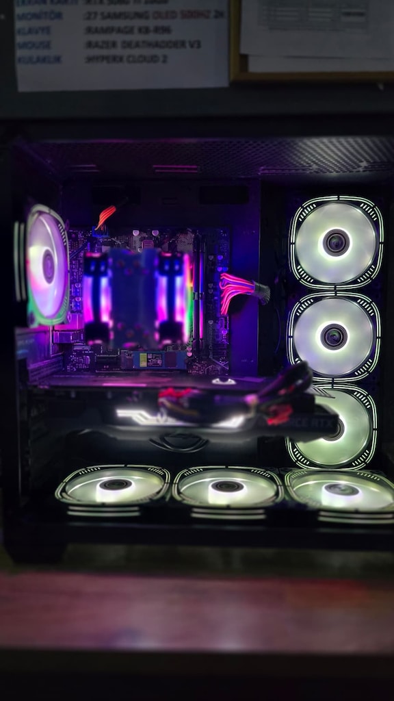 RYZEN 5 5600 & 1TB M2 & RTX3070Tİ & 32GB RAM & AKVARYUM KASA - 8