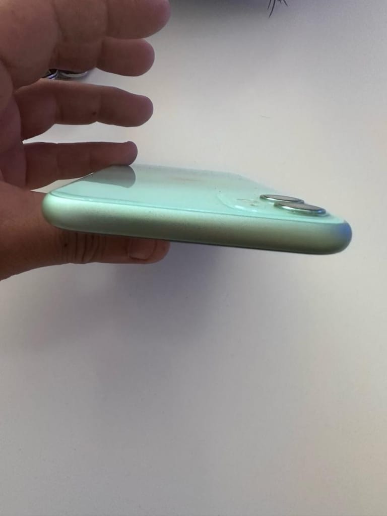iphone 11 çok temiz - 3