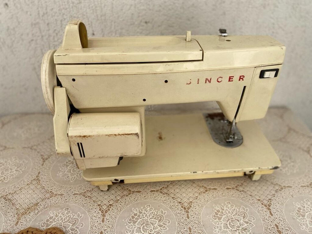 Vintage Singer Dikiş Makinesi - 11