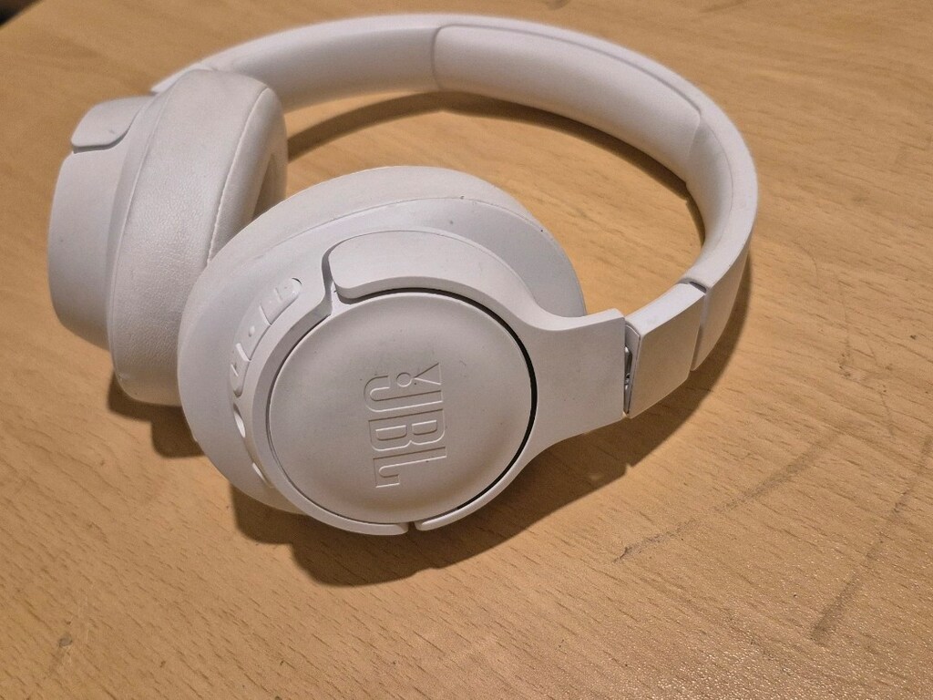 JBL Tune 720BT Noise Cancelling Bluetooth Kulaklık - 2