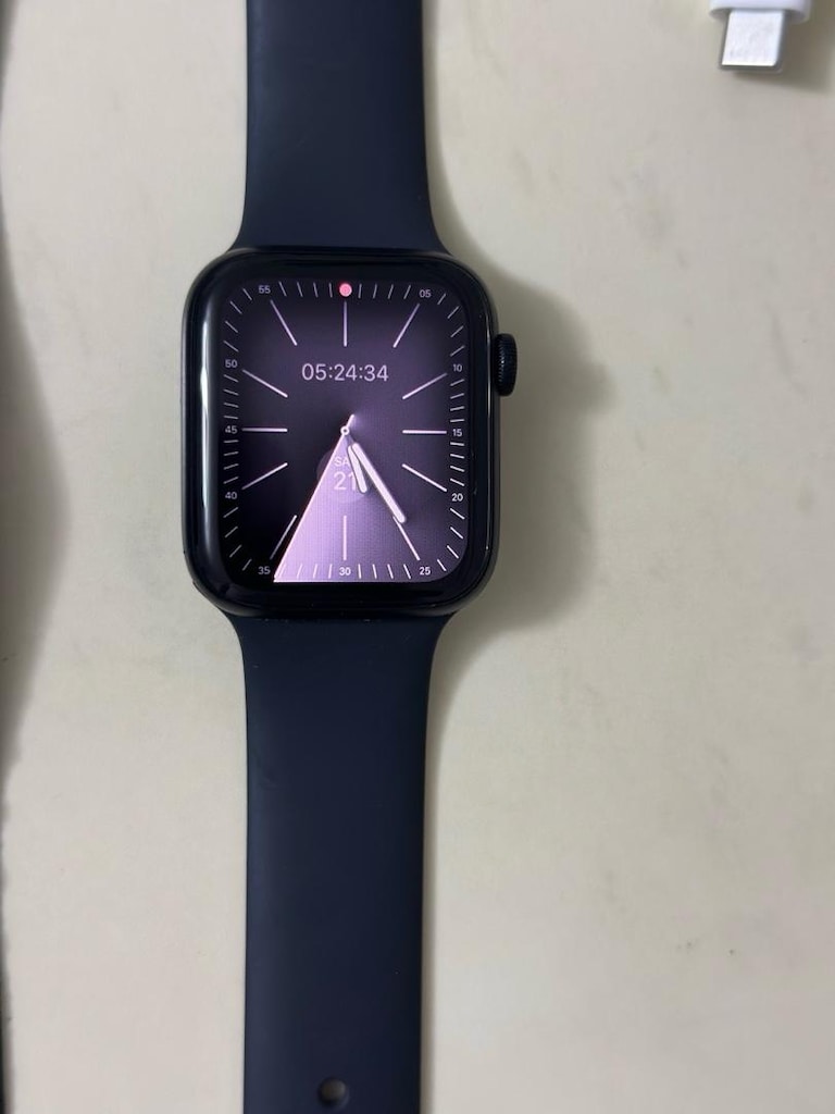 Apple Watch SE 3 GPS 44mm Midnight 3 Aylık Sıfır ürün az kullanıldı - 7