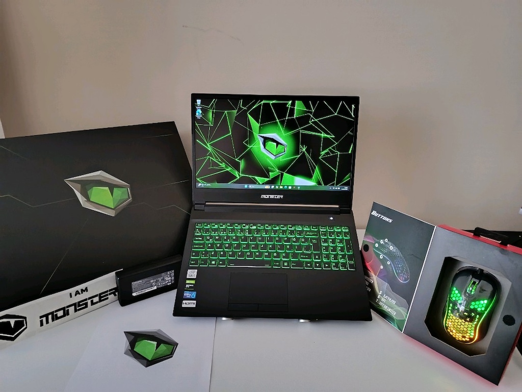 MONSTER İ5 10. NESİL İŞLEMCİLİ GTX1650 EKRAN KARTLI KUTULU LAPTOP - 3