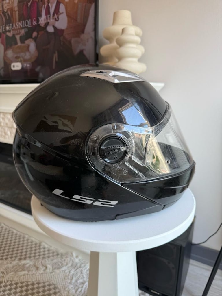 LS2 Çene Açılır XXL Motosiklet Kaskı – 61 Beden - 2