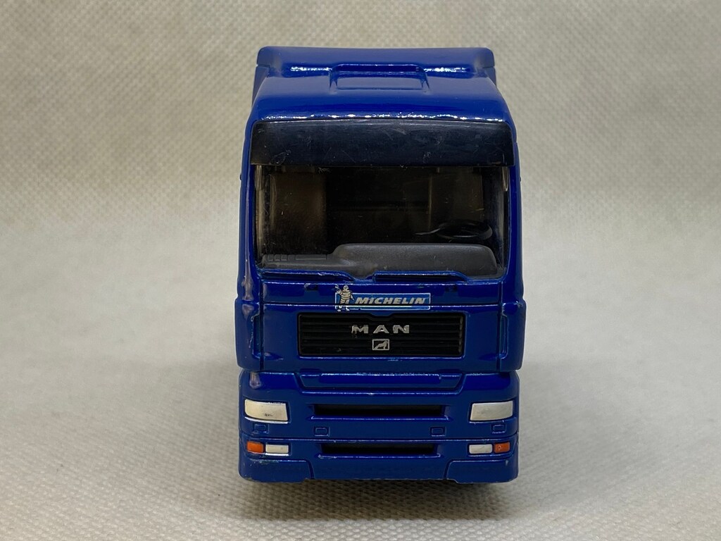 1/50 MAJORETTE MAN TGA MİCHELİN edition Çekici - 5
