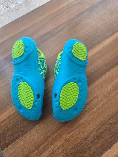 Decathlon Çocuk Havuz Sandaleti