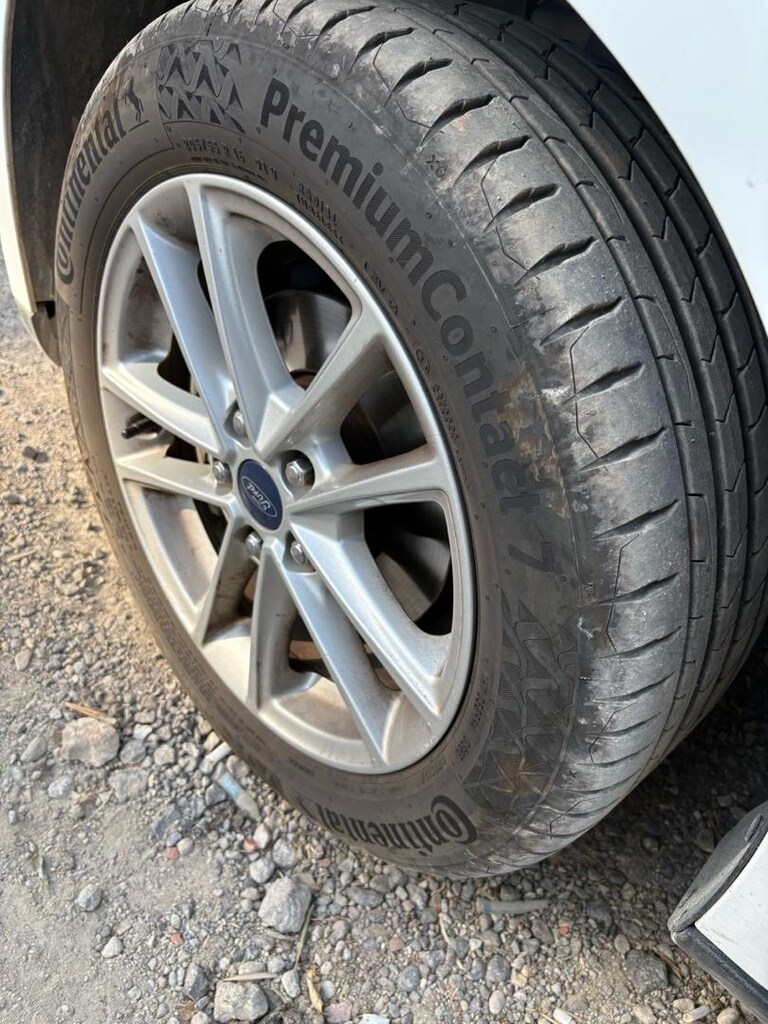 Ford focus - 9