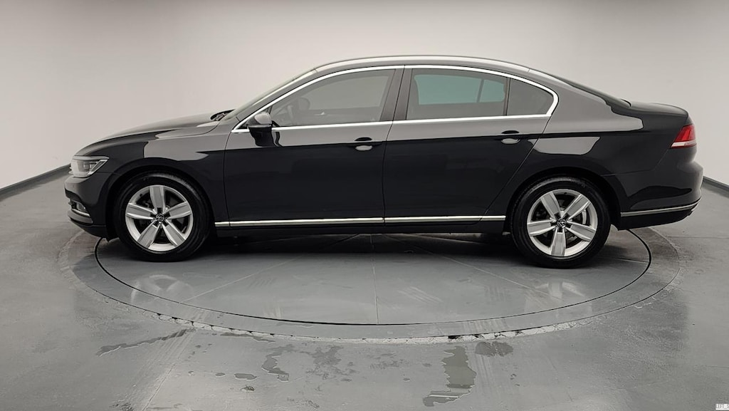 Volkswagen PASSAT 1.6 TDI 120 DSG IMPRESSION - 7