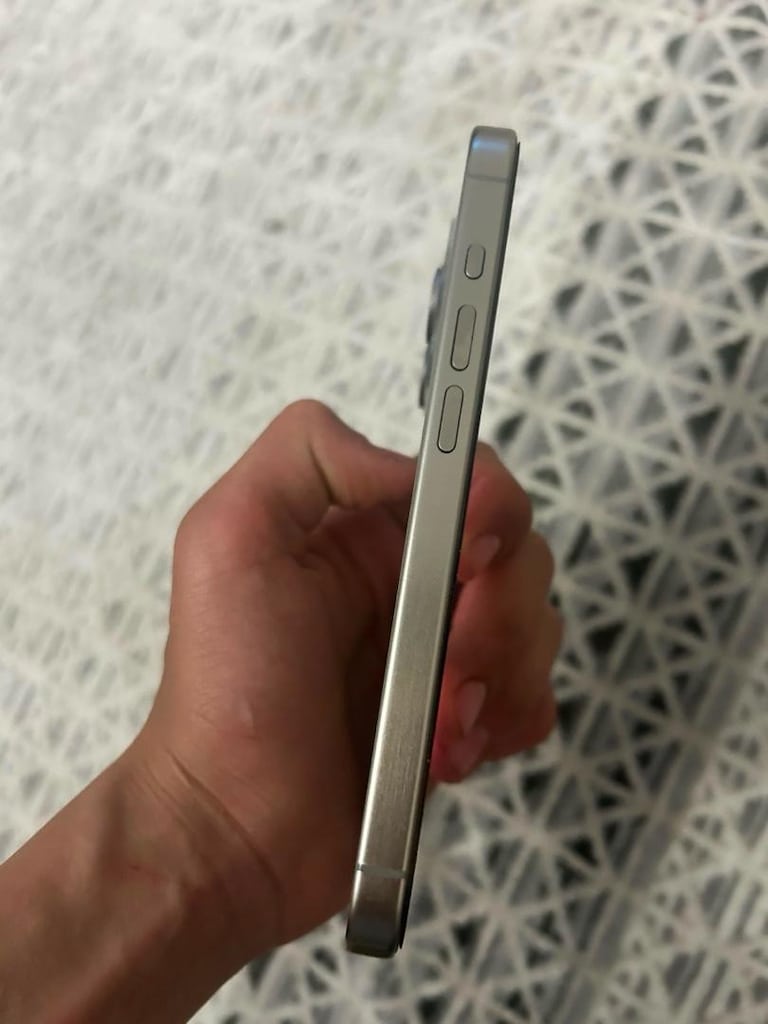 iPhone 15 pro yd - 2
