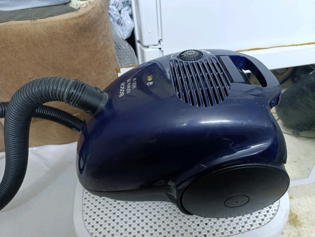 Bosch marka süpürge 1600 watt gücünde - 4