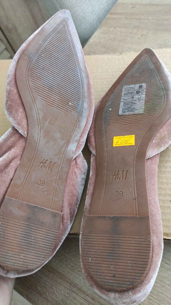 40 no H&M Kadife babet - 3