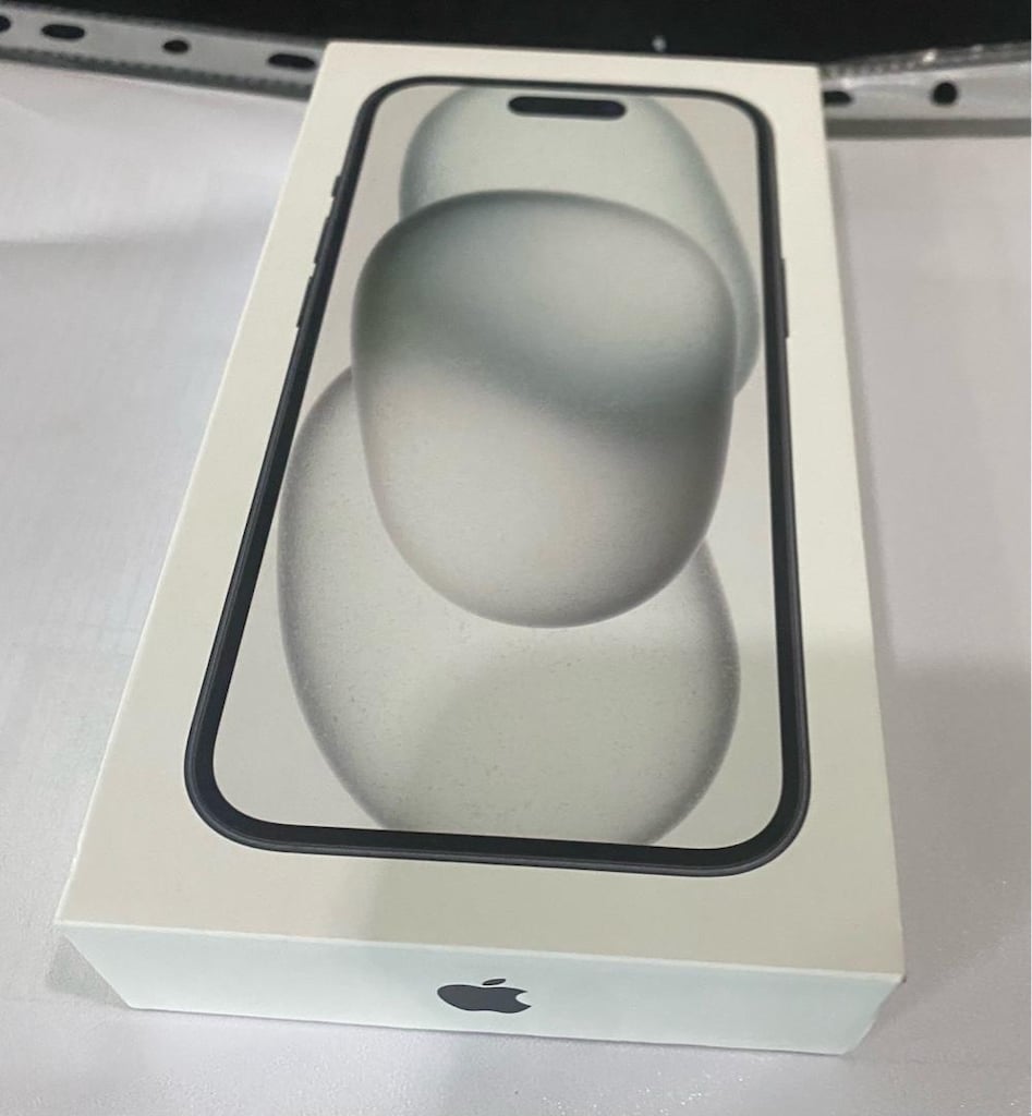 İphone 15 128 Gb Siyah - 4