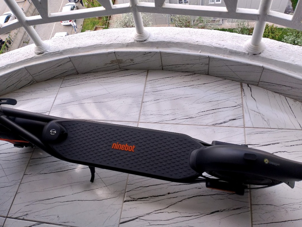 segway ninebot kickScooter F2 plus Elektrikli Scooter - 6