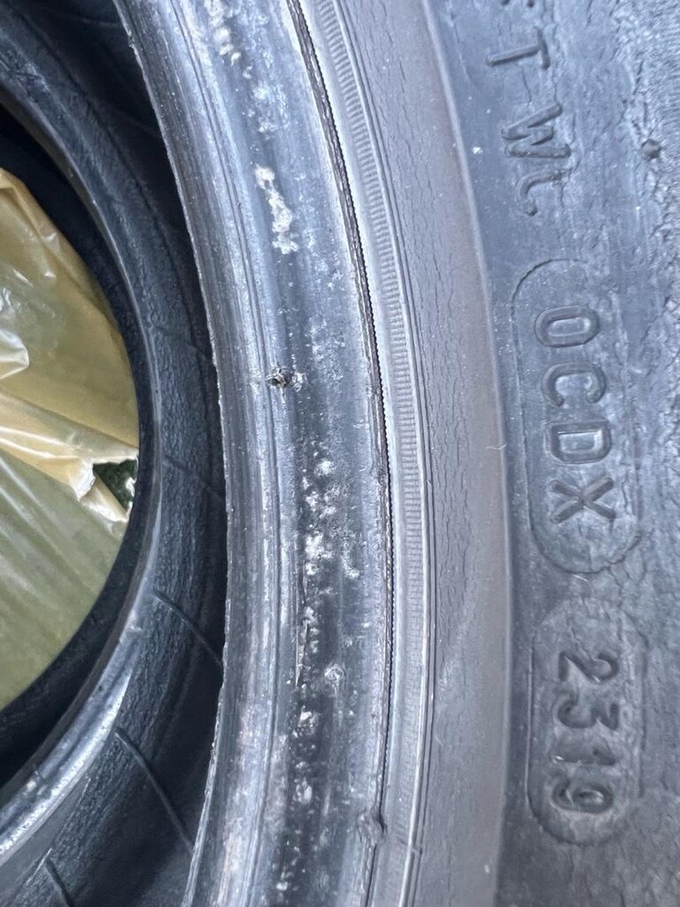 İk 205 55 17 Brigestone lastik - 9