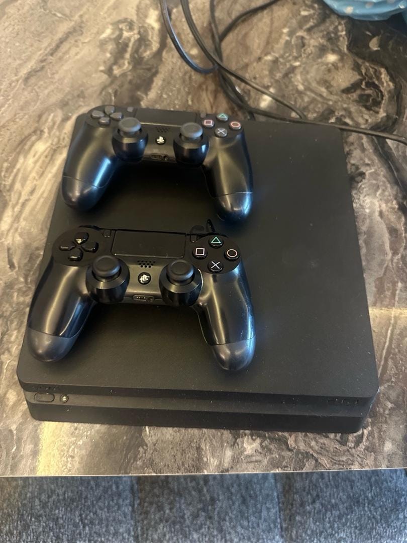 Playstation ps4 - 2
