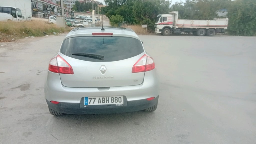 MEGANE III 1.4 TCE 238.000 KM - 7