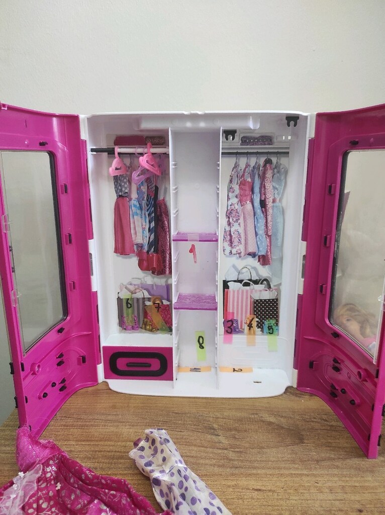 Barbie gardrop - 3