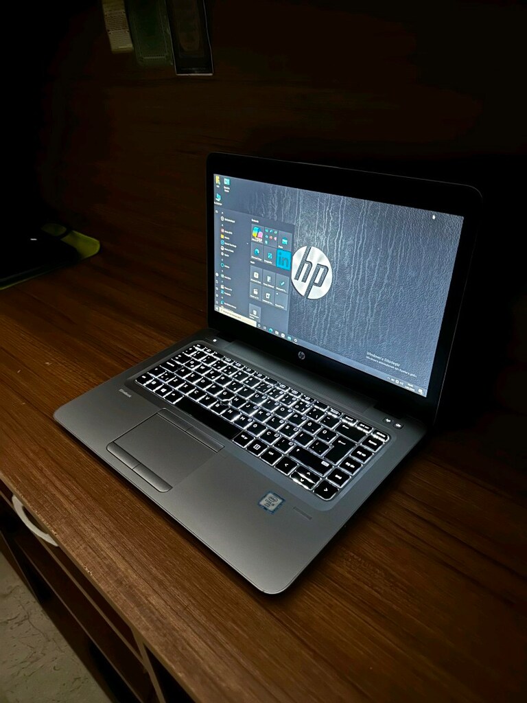 HP Elitebook i5 işlemci SSD Hızlı Temiz Sorunsuz - 7