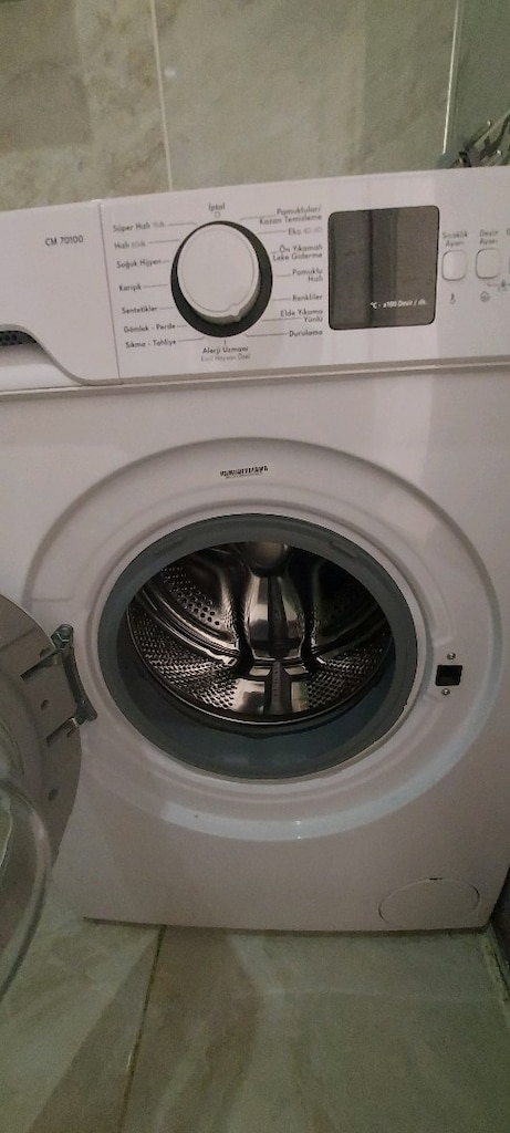 Satılık buzdolabı çamaşır makinesi koltuk yatak baza ve ocak üstü - 4