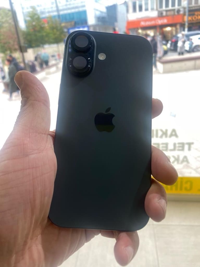 iPhone 17 Tr cihazı kutu lu 18 ay garantisi mevcut - 5
