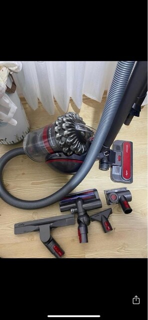 Dyson Kablolu süpürge