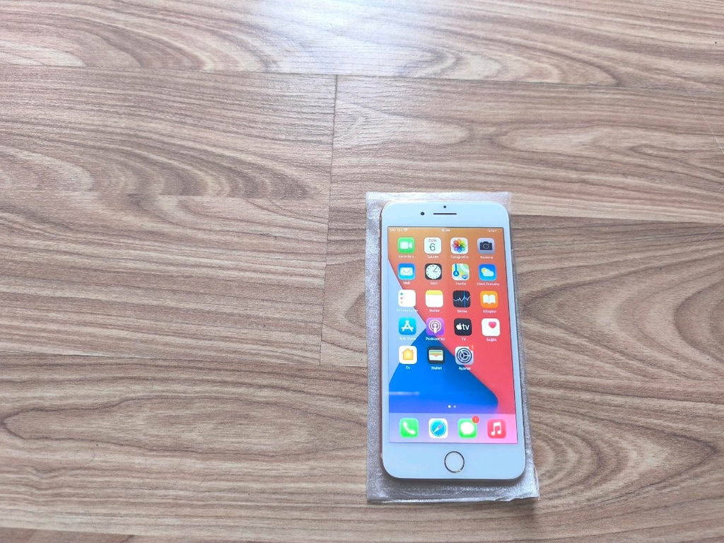 İPHONE 8 PLUS 64GB GOLD TR FUL KUTU TAKAS KAPİDA ODEME - 3