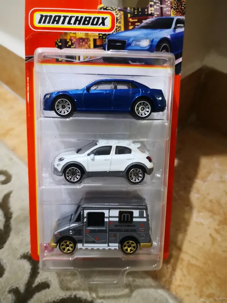 Matchbox 3'lü araba