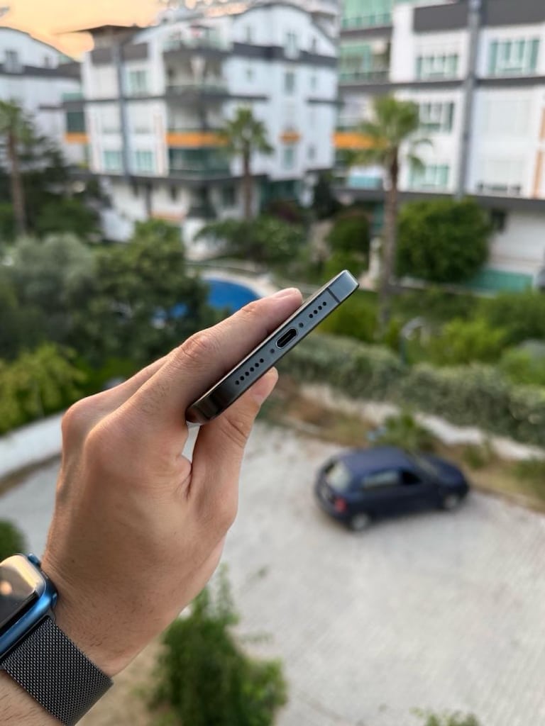 İPhone 16 Pro Max 256GB Hatasız - 5