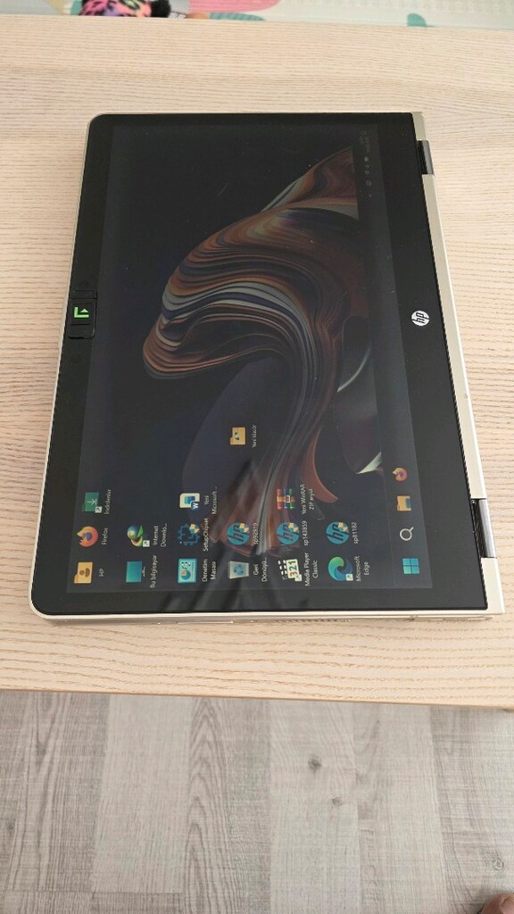 Hp X360 Core i5-7200, 2gb ddr5 940mx, 256ssd,8gb dokunmatik laptop - 10