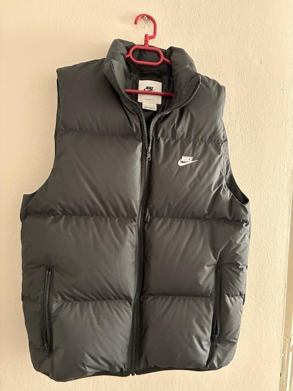 Nike Sportswear Club Therma-FIT Puffer Yelek - 2