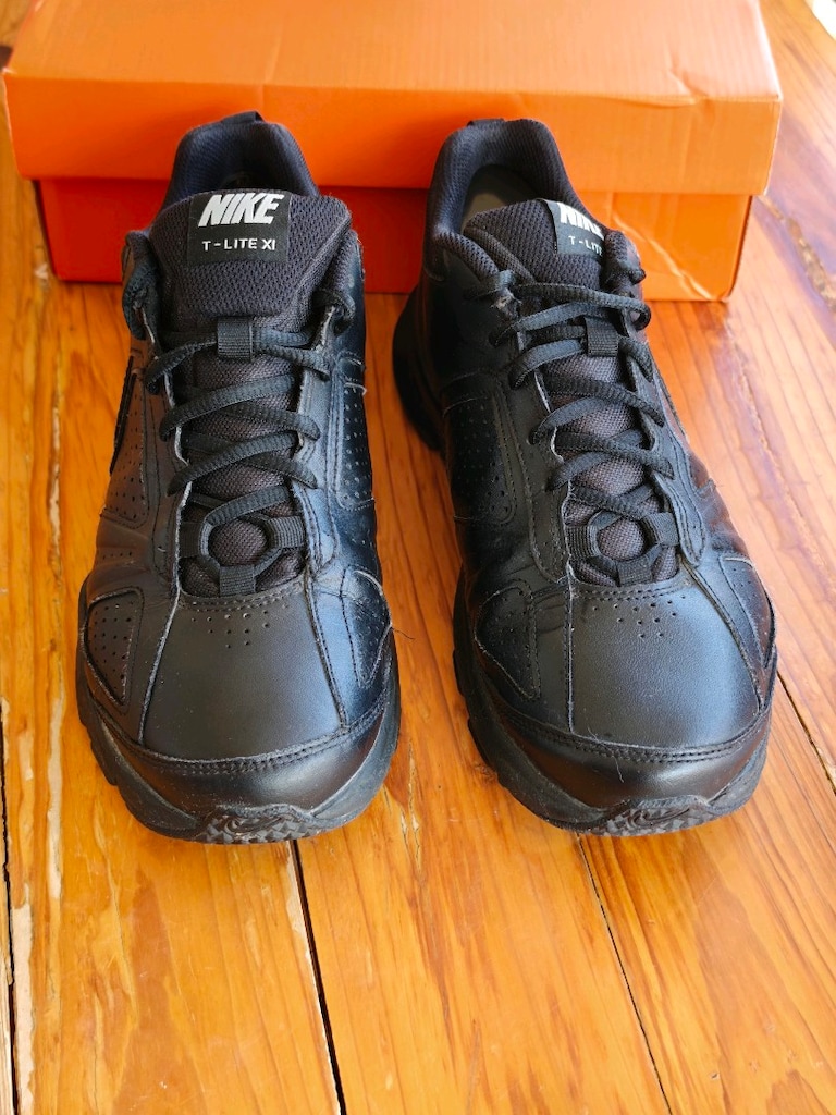 Nike T-lite Orjinal sıfır gibi üründür spor salonu içinde giyildi - 7
