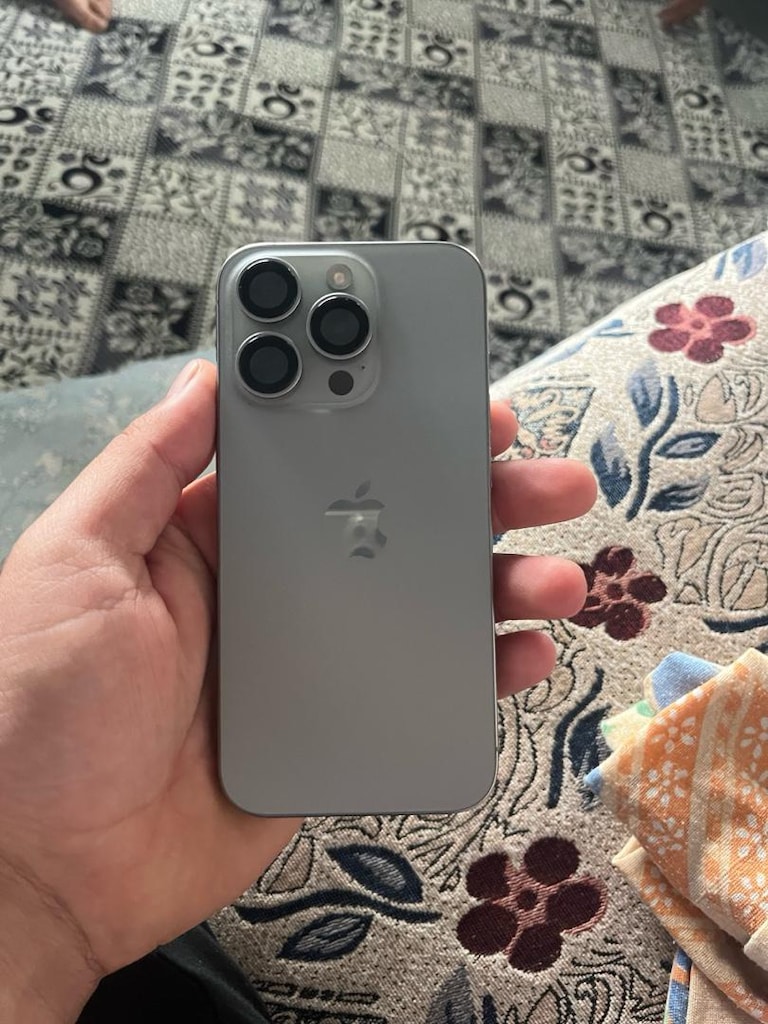 iPhone 15 pro gb - 3