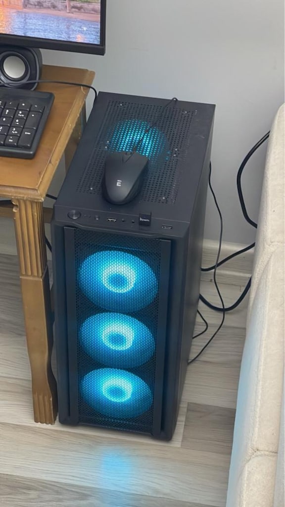 SIFIR AYARINDA ACİL SATILIK MASA ÜSTÜ PC - 5