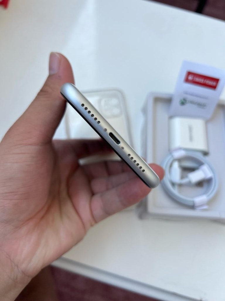 iPhone 11 64 GB Full Orjinal Hatasız Değişensiz - 7