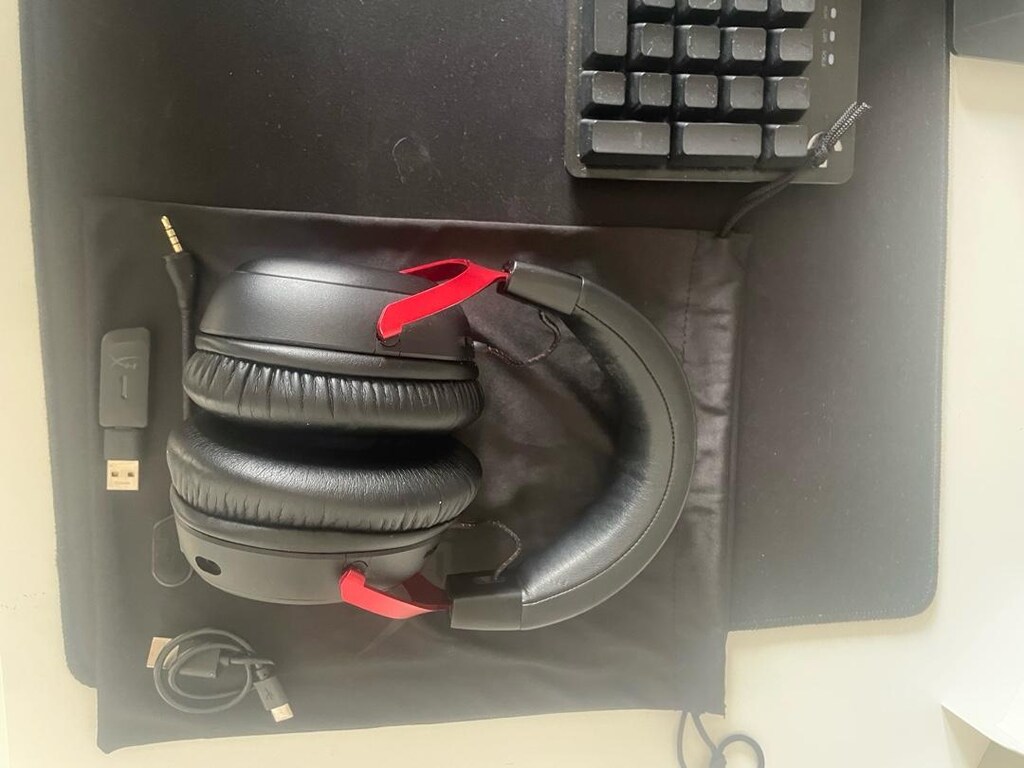 MSİ 27inç 180hz Monitör+Logitech Klavye+Hyperx Cloud III Wireless - 2