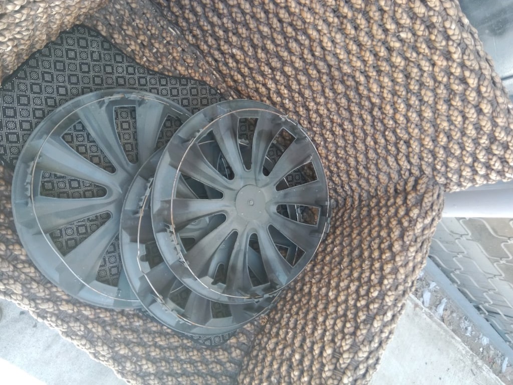 15 inç jant kapağı 3 adet 500tl - 3