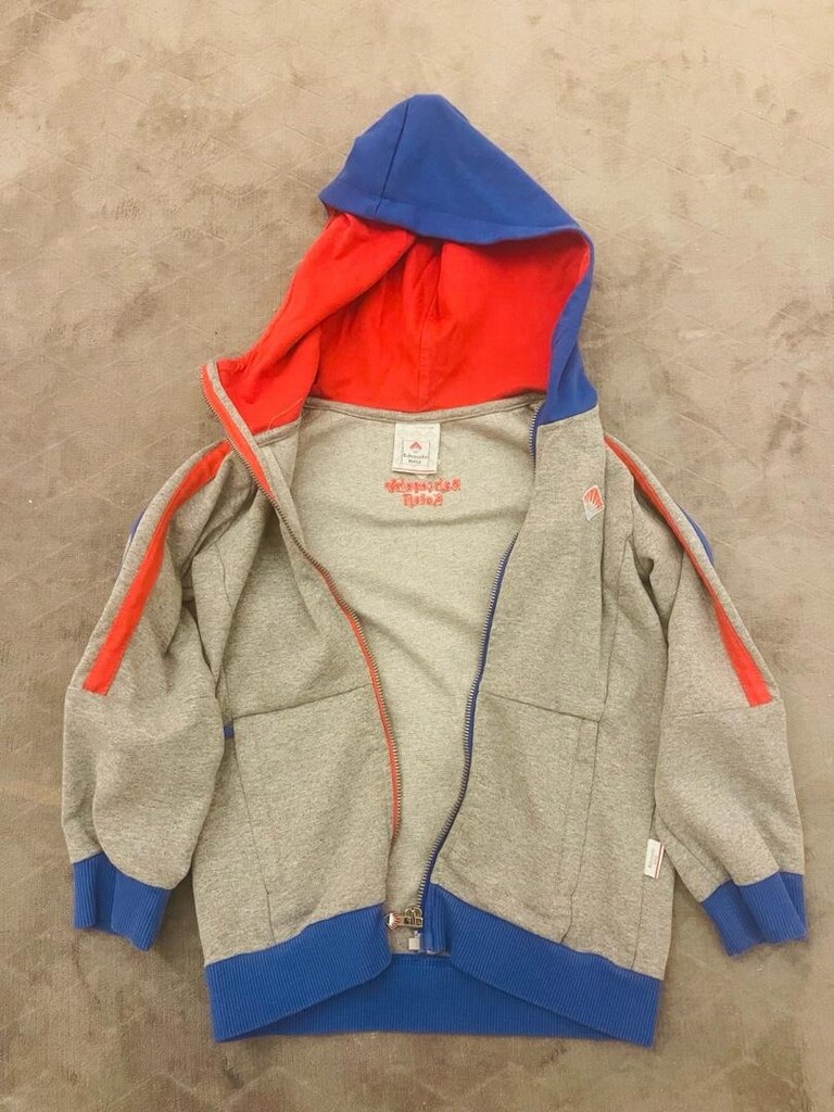 Temiz Bahçeşehir koleji kapşonlu sweatshirt