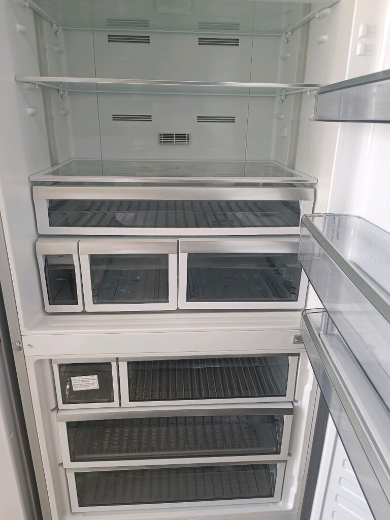 Arçelik Gri Alttan Donduruculu 630 Litre Nofrost Buzdolabı - 10