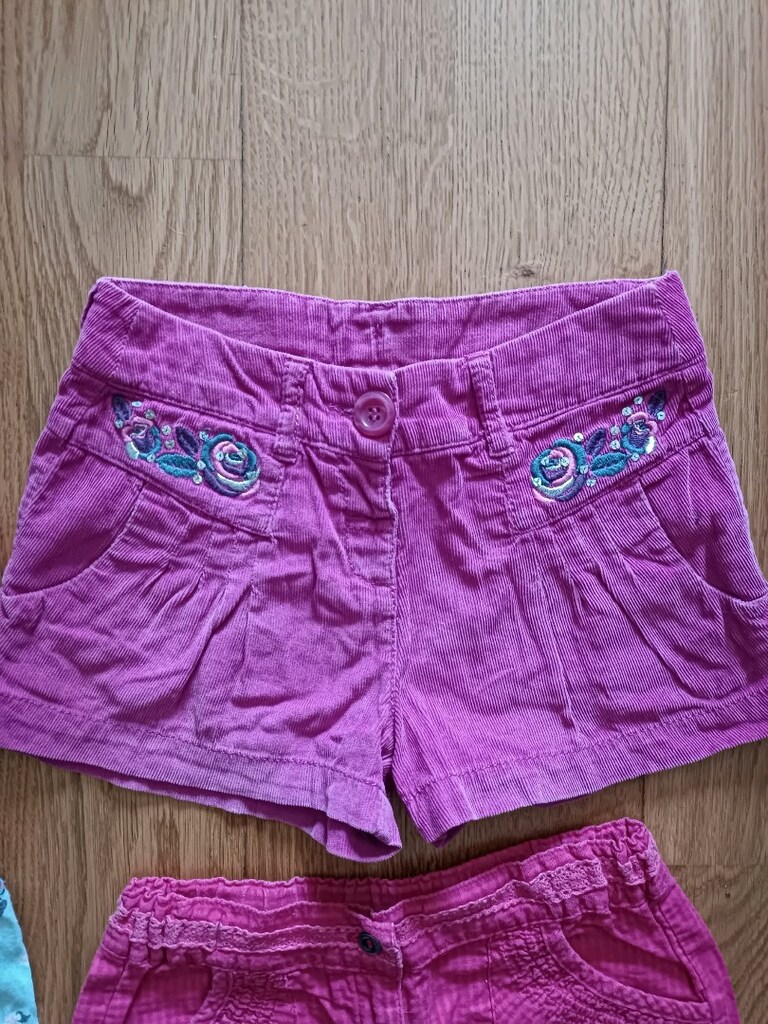5,6 yaş, kız çocuk şort,toplu, hepsinin fiyatı - 4